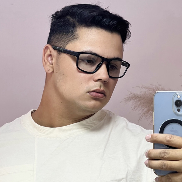 Armação de Óculos 8207 Esportivo Quadrado Preto e Verde